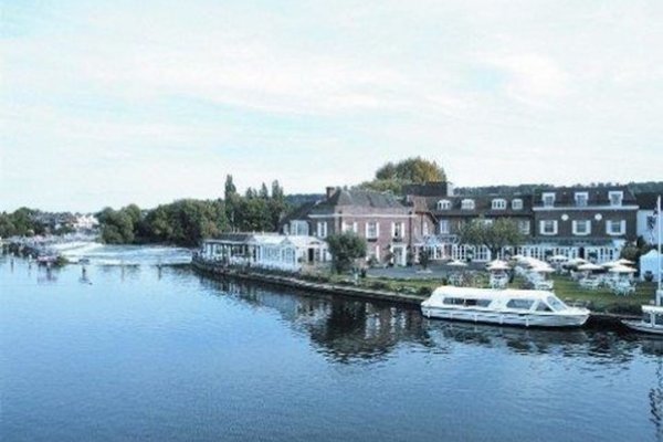 Macdonald Compleat Angler