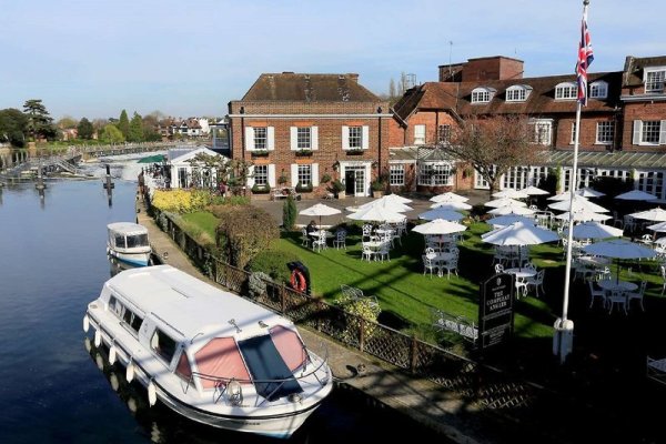 Macdonald Compleat Angler