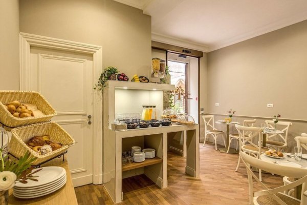 Charme Spagna Boutique Hotel