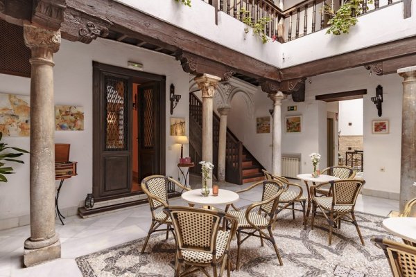 Casa del Capitel Nazari