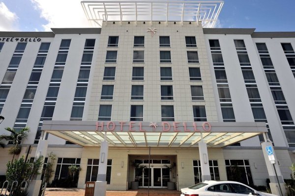 Hotel Dello Fort Lauderdale Airport, Tapestry Collection By Hilton