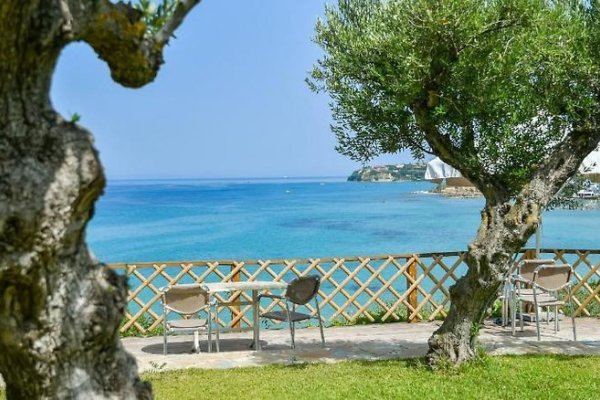 Bella Vista Sea View Apartments