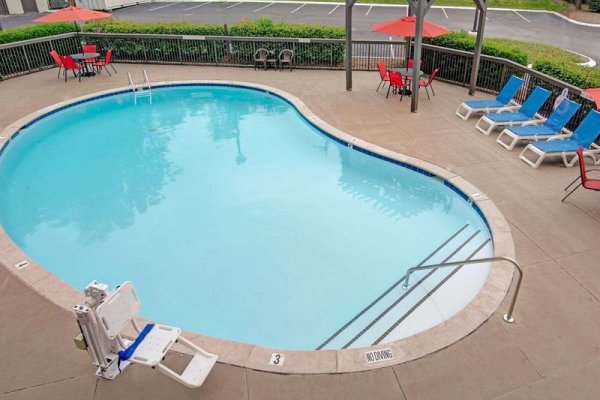 Baymont by Wyndham Nashville Airport