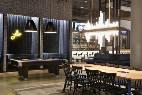 Aloft Chicago Mag Mile