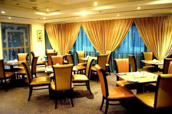 Nejoum Al Emarate Hotel