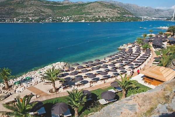 Valamar Tirena Hotel