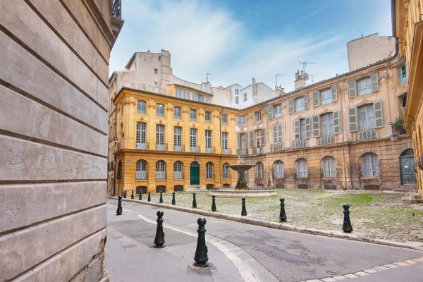 Comfort Aparthotel Aix Le Tholonet