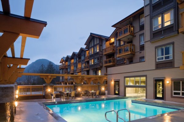 Executive Suites Hotel & Resort Squamish
