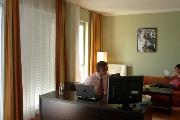 Hotel Central Regensburg CityCentre, Sure Hotel Collection by Best Western