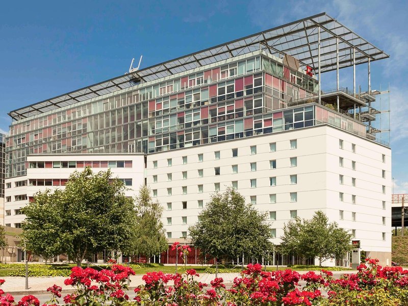 ibis Lyon Caluire Cite Internationale