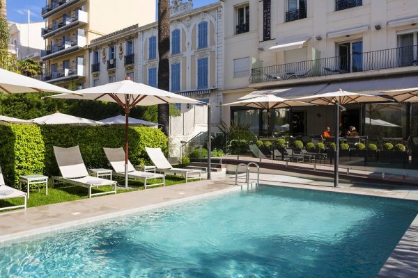 Hôtel Le Canberra