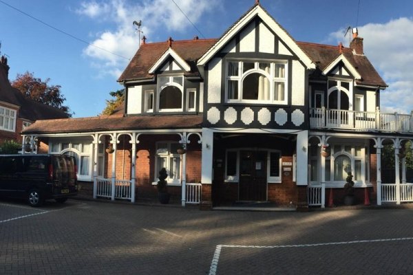 Gatwick Belmont