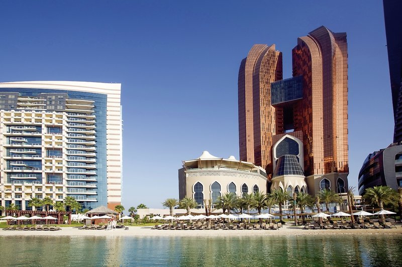 Bab Al Qasr