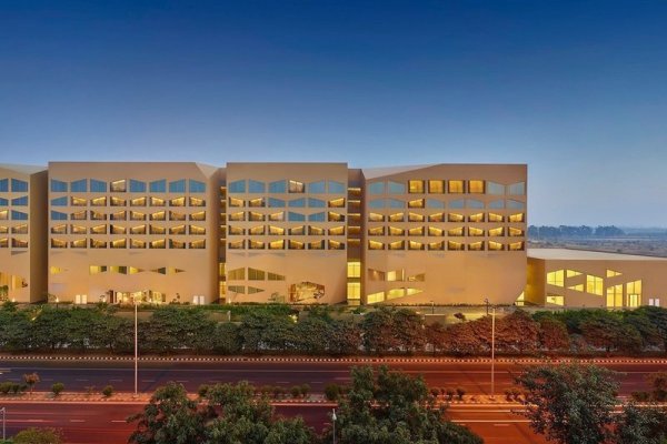 Vivanta New Delhi, Dwarka