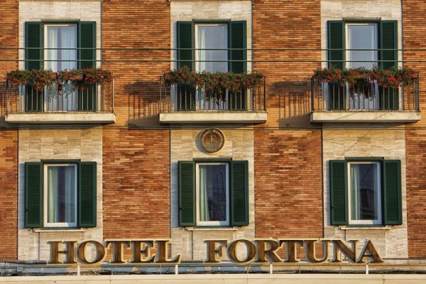 Fortuna Hotel