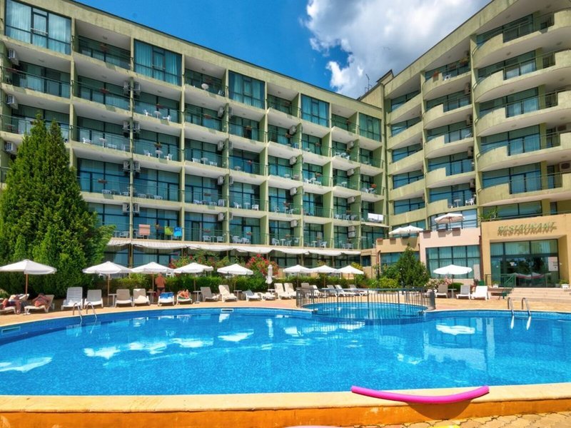Palm Beach Hotel