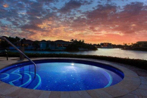 Courtyard Bonaire Dive Resort