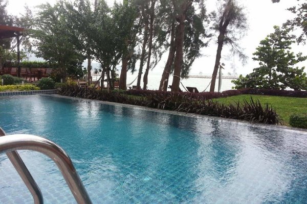 Tri-Shawa Resort