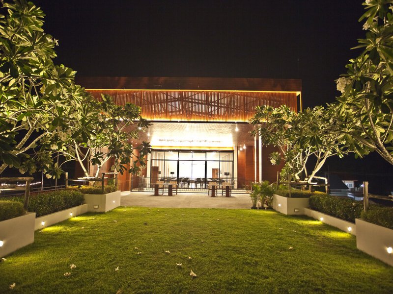Tri-Shawa Resort