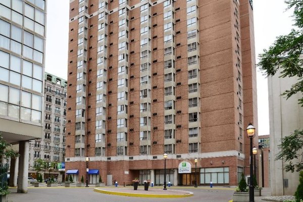 Holiday Inn Express Toronto Downtown