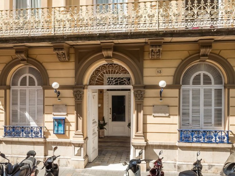 Hotel Medium Renaixença