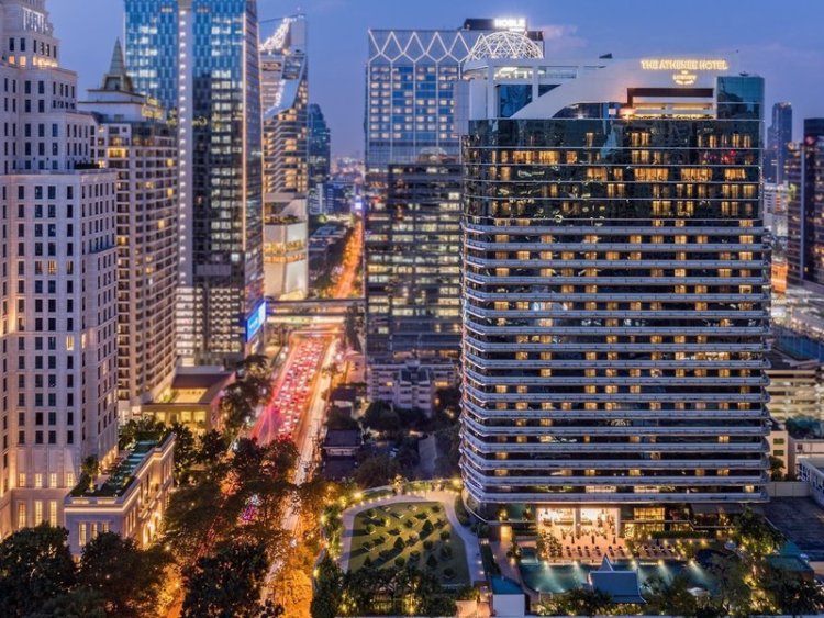 The Athenee Hotel