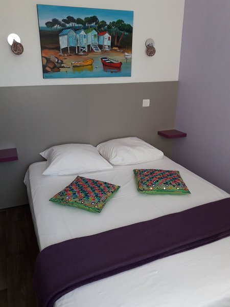 Clair Logis Hotel