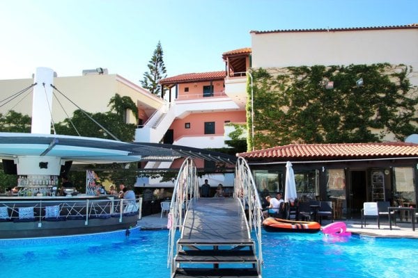 Marigianna Apts