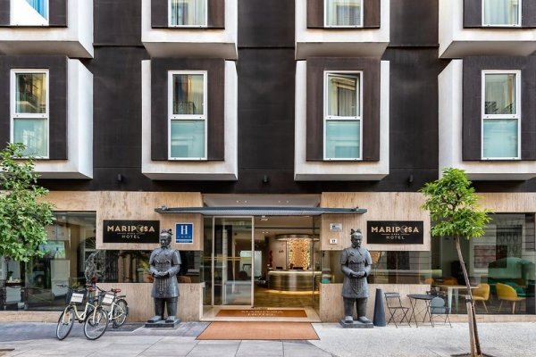 Mariposa Hotel