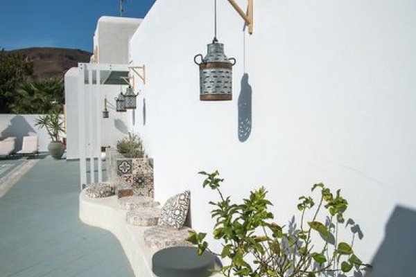 Mouras Resort