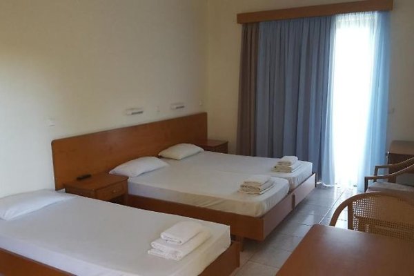 Panorama Studios & Apartments