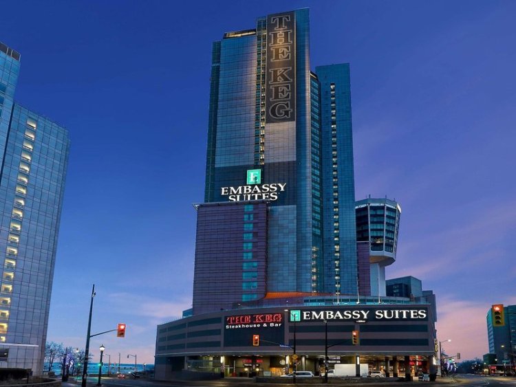 Embassy Suites Niagara Falls Fallsview