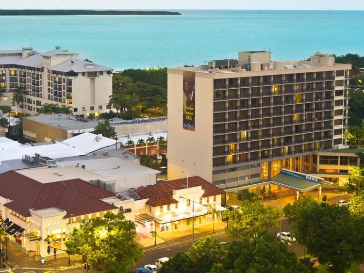 Pacific Hotel Cairns 