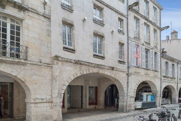 Maisons du Monde Hôtel & Suites  La Rochelle
