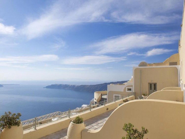 La Maltese Oia