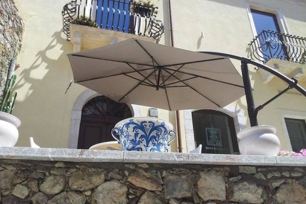 Porta del Tocco Design Suites