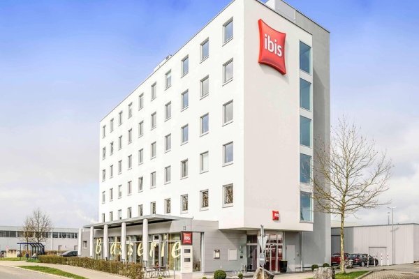 ibis Friedrichshafen Airport Messe Hotel