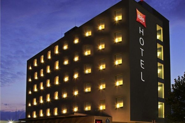ibis Friedrichshafen Airport Messe Hotel