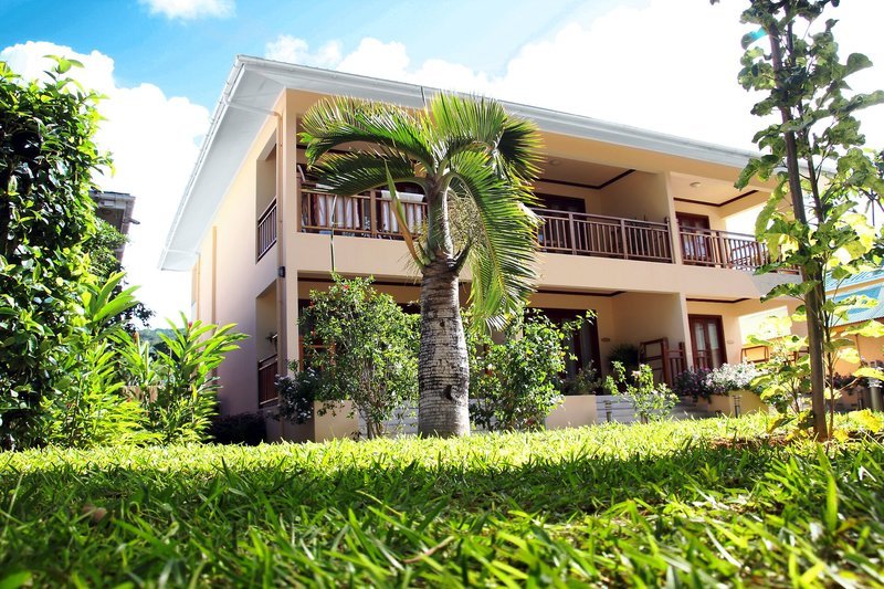 Pirogue Lodge