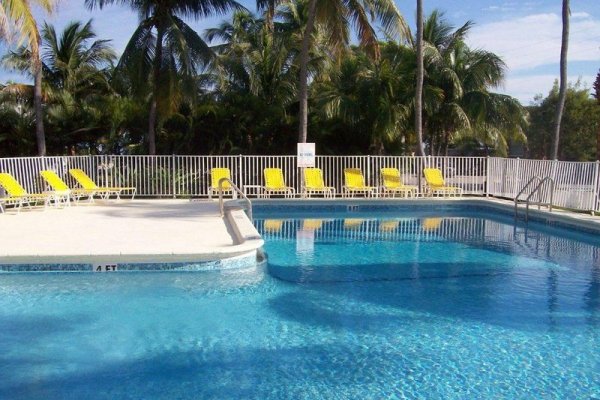 Postcard Inn Beach Resort & Marina at Holiday Isle