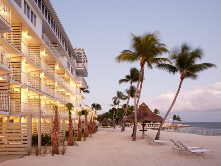 Postcard Inn Beach Resort & Marina at Holiday Isle