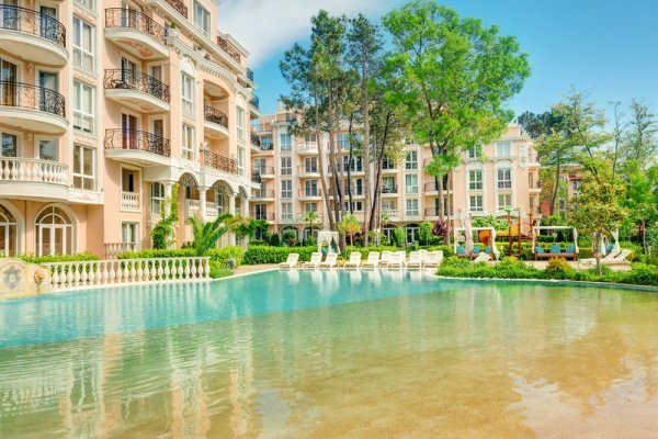 Venera & Anastasia Palace Apartments