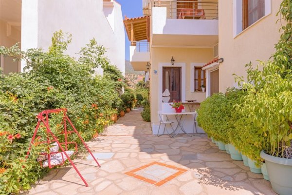 Maria Studios
