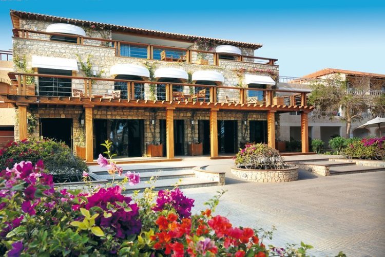 Bazamore Residence