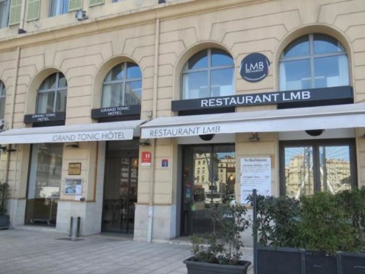Maisons du Monde Hôtel & Suites
