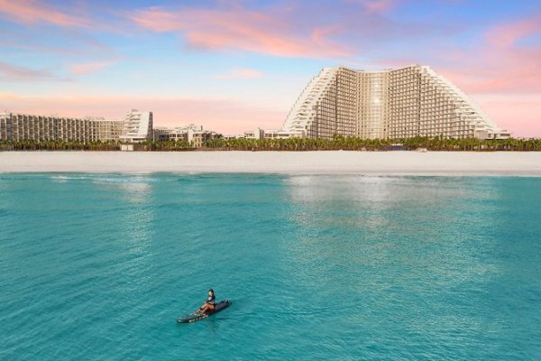 The Empyrean Cam Ranh Beach Resort