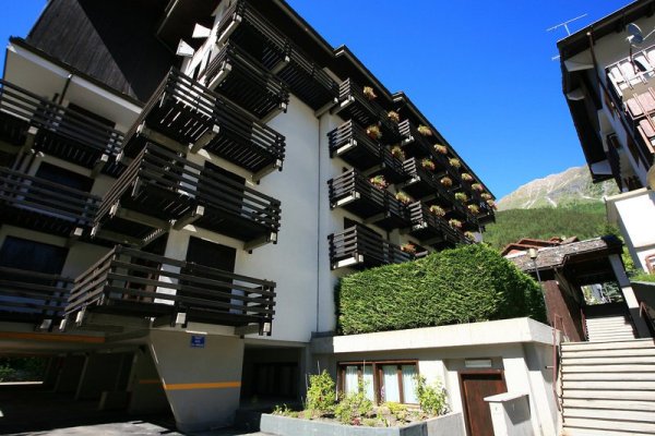 Hotel Les Jumeaux