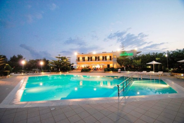 Hotel Limanaki
