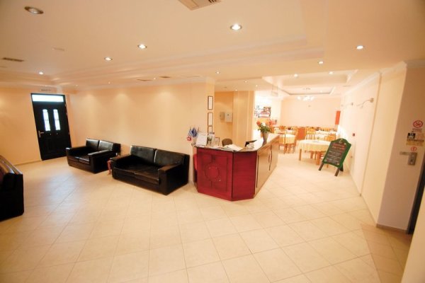 Hotel Limanaki