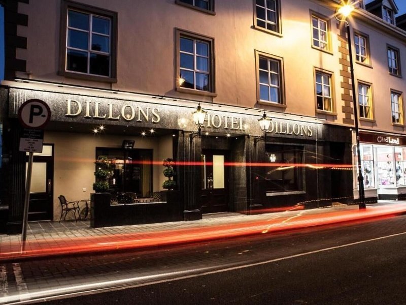 Dillon's Hotel